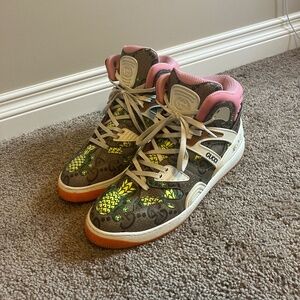Gucci pineapple basket shoes